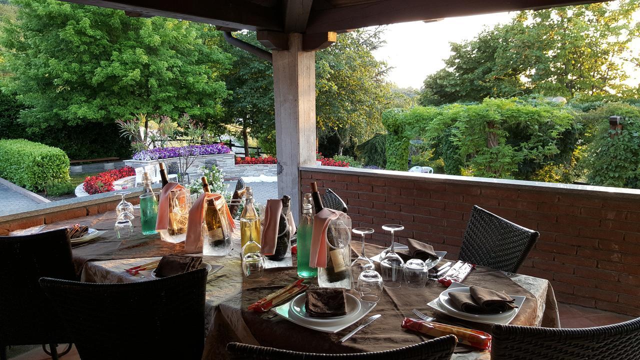 Ristorante Primula Bianca Varzi Ngoại thất bức ảnh